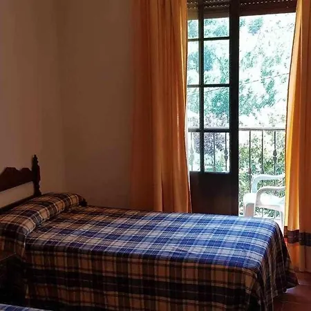 Montemayor Gæstehus 3*